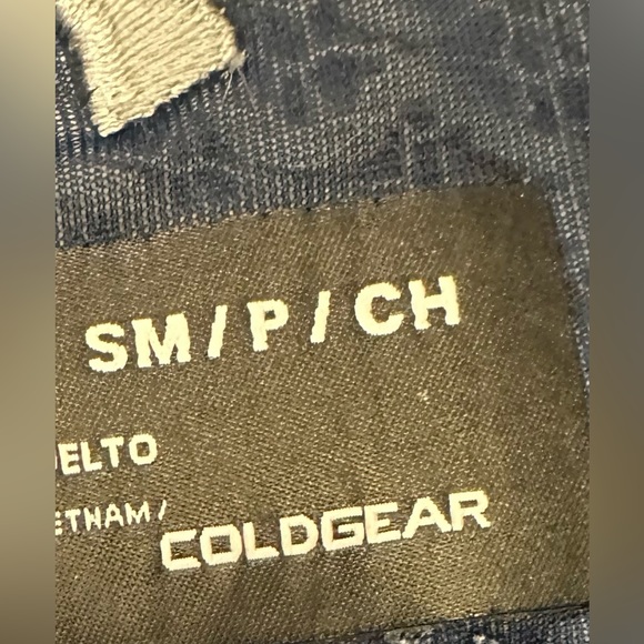 Under Armour storm Cold Gear women’s blue quilted 1/4 zip pullover size small. - Picture 2 of 4